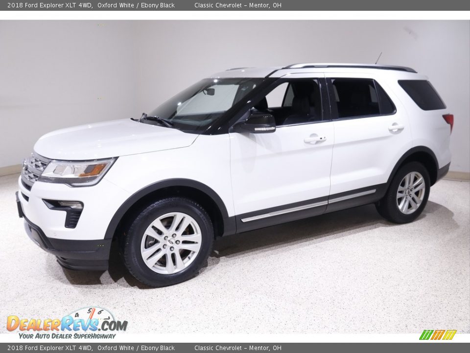 2018 Ford Explorer XLT 4WD Oxford White / Ebony Black Photo #3