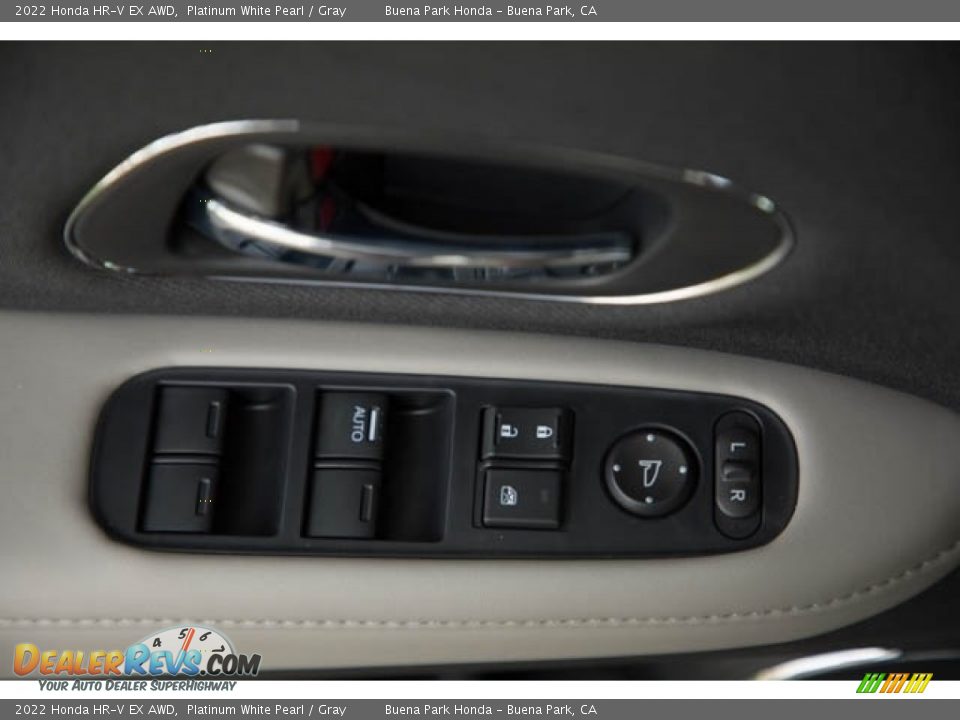 2022 Honda HR-V EX AWD Platinum White Pearl / Gray Photo #33