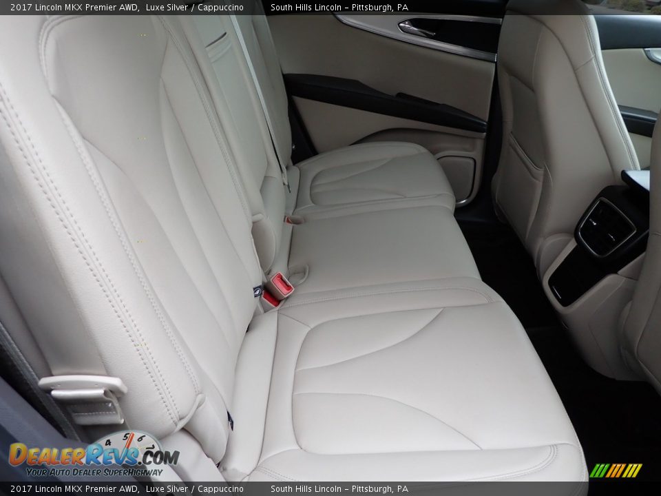 Rear Seat of 2017 Lincoln MKX Premier AWD Photo #15