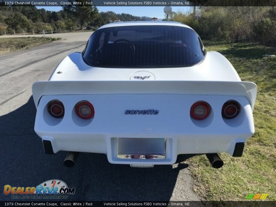 1979 Chevrolet Corvette Coupe Classic White / Red Photo #31