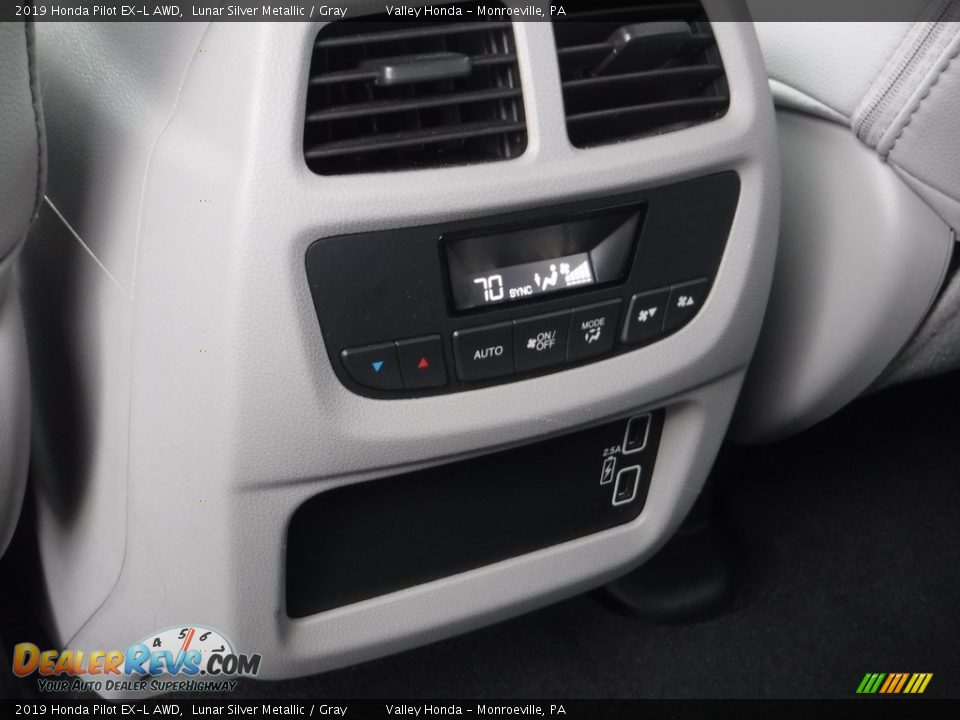 2019 Honda Pilot EX-L AWD Lunar Silver Metallic / Gray Photo #26