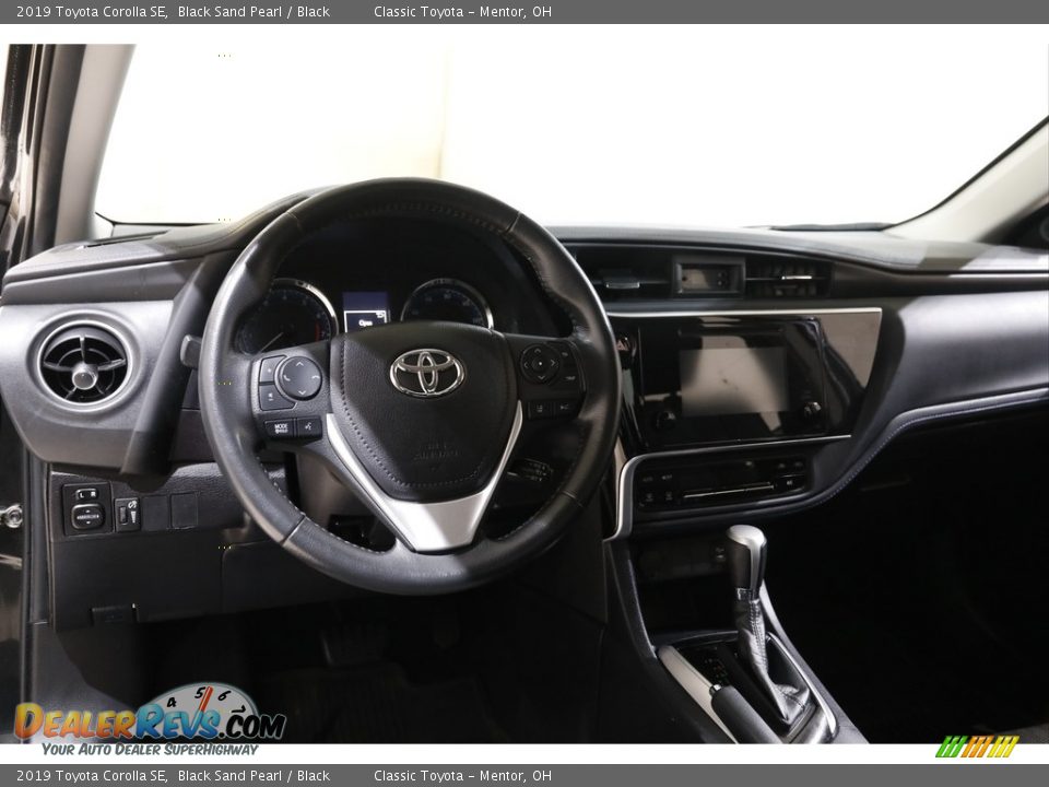 2019 Toyota Corolla SE Black Sand Pearl / Black Photo #6