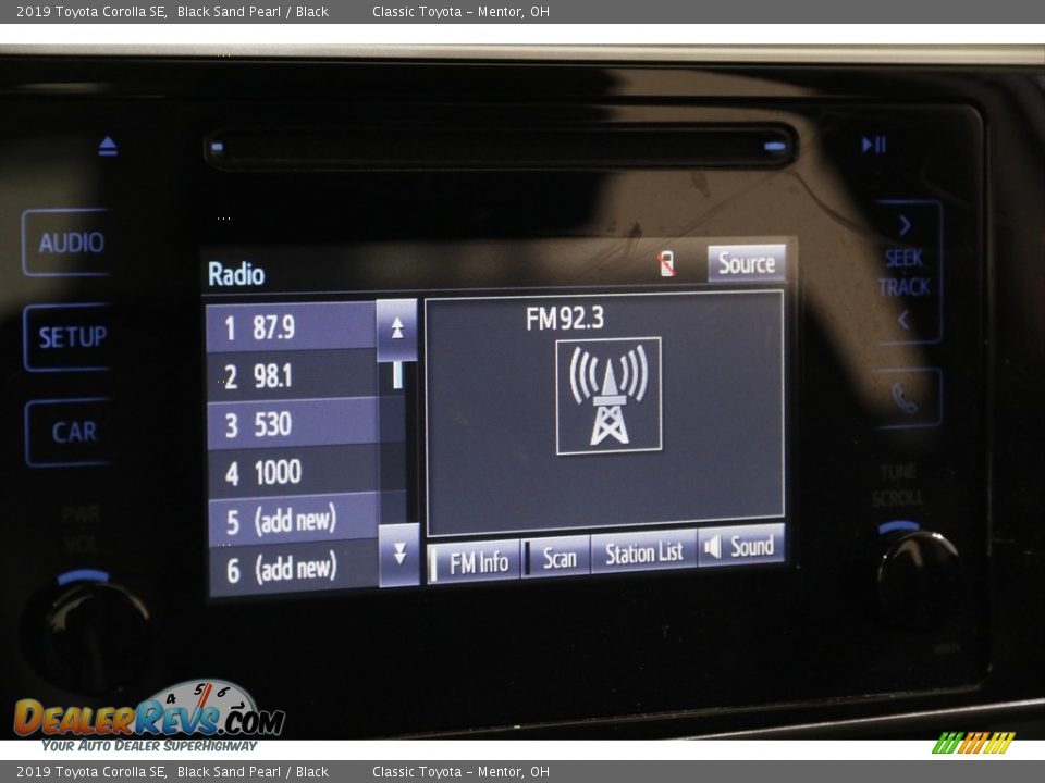 2019 Toyota Corolla SE Black Sand Pearl / Black Photo #10