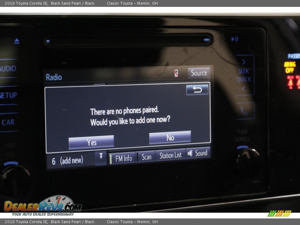 2019 Toyota Corolla SE Black Sand Pearl / Black Photo #11
