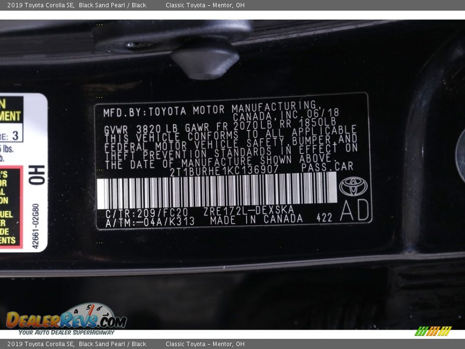 2019 Toyota Corolla SE Black Sand Pearl / Black Photo #19