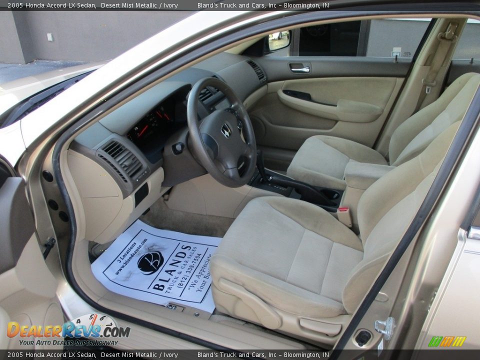 2005 Honda Accord LX Sedan Desert Mist Metallic / Ivory Photo #6