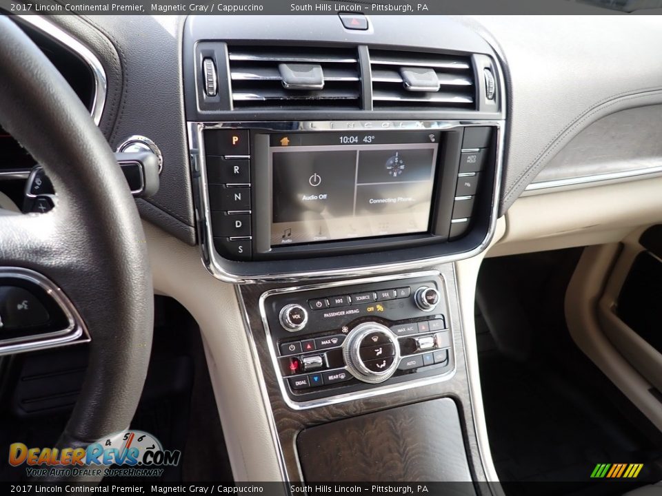 Controls of 2017 Lincoln Continental Premier Photo #22