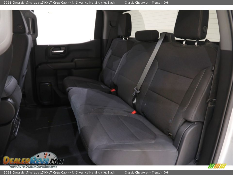2021 Chevrolet Silverado 1500 LT Crew Cab 4x4 Silver Ice Metallic / Jet Black Photo #17