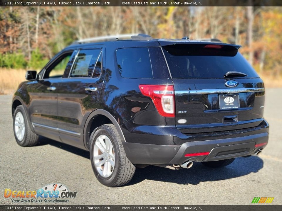 2015 Ford Explorer XLT 4WD Tuxedo Black / Charcoal Black Photo #3