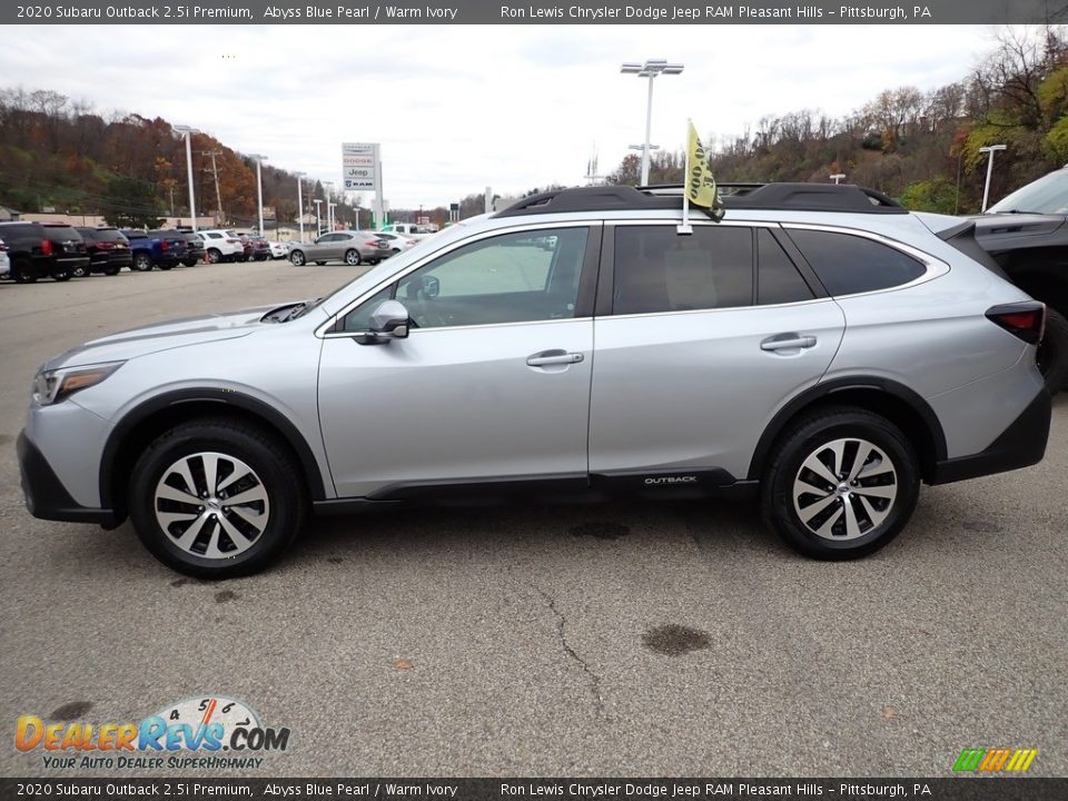 2020 Subaru Outback 2.5i Premium Abyss Blue Pearl / Warm Ivory Photo #2