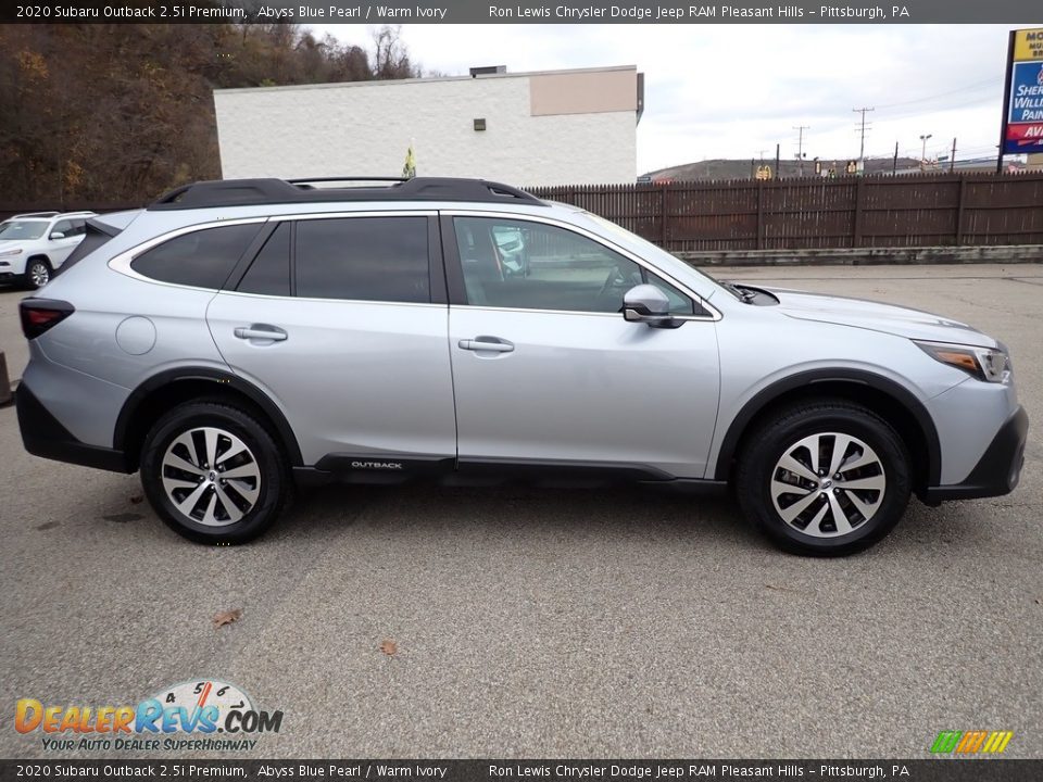 2020 Subaru Outback 2.5i Premium Abyss Blue Pearl / Warm Ivory Photo #7