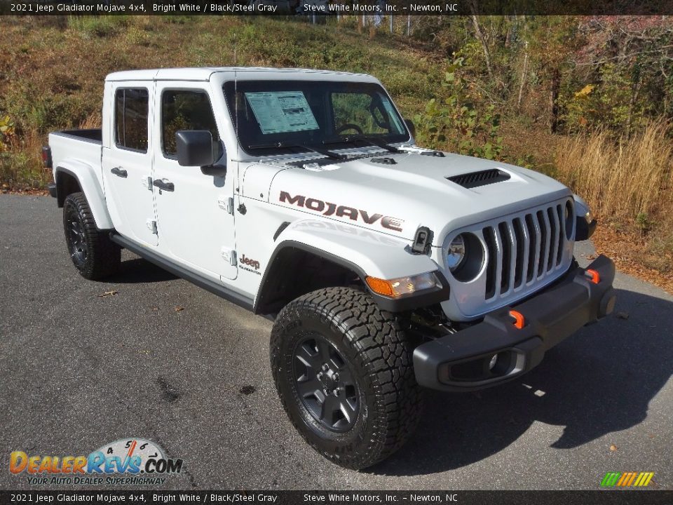 2021 Jeep Gladiator Mojave 4x4 Bright White / Black/Steel Gray Photo #4