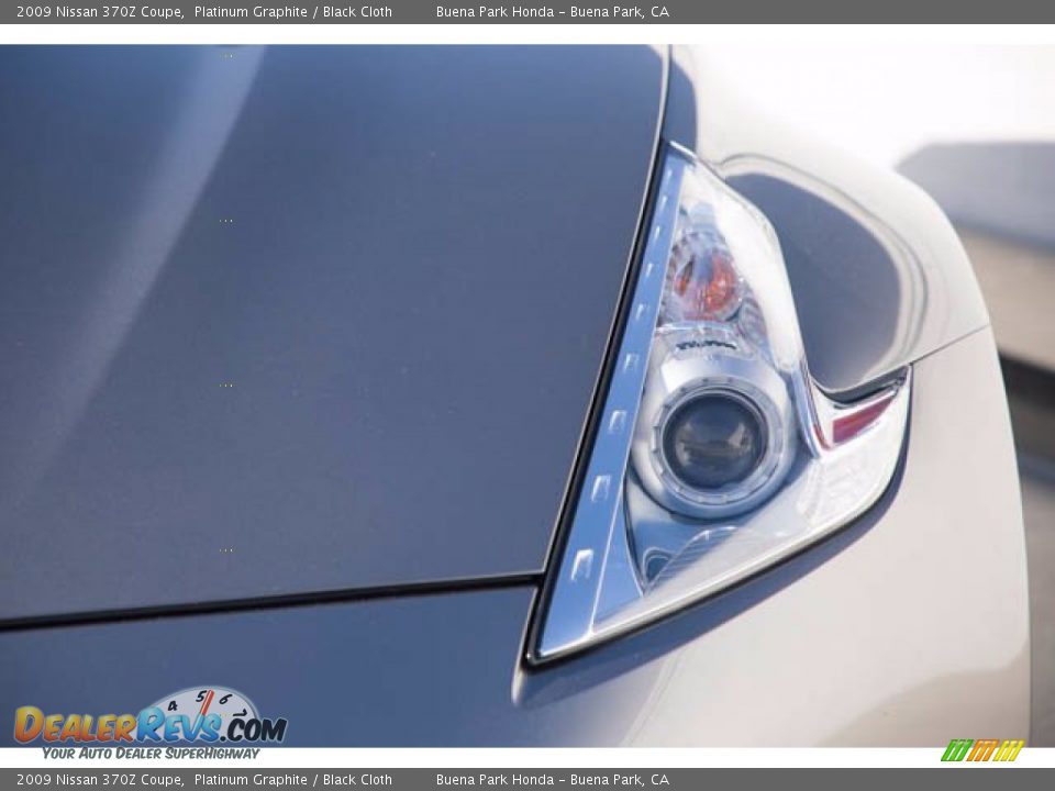 2009 Nissan 370Z Coupe Platinum Graphite / Black Cloth Photo #8