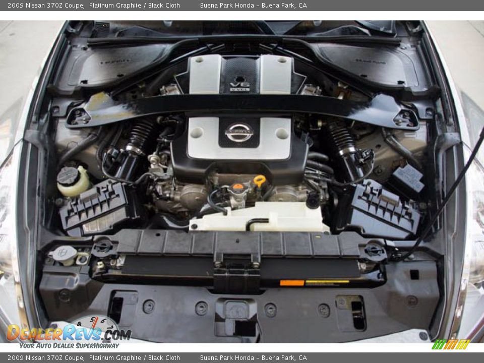 2009 Nissan 370Z Coupe Platinum Graphite / Black Cloth Photo #26