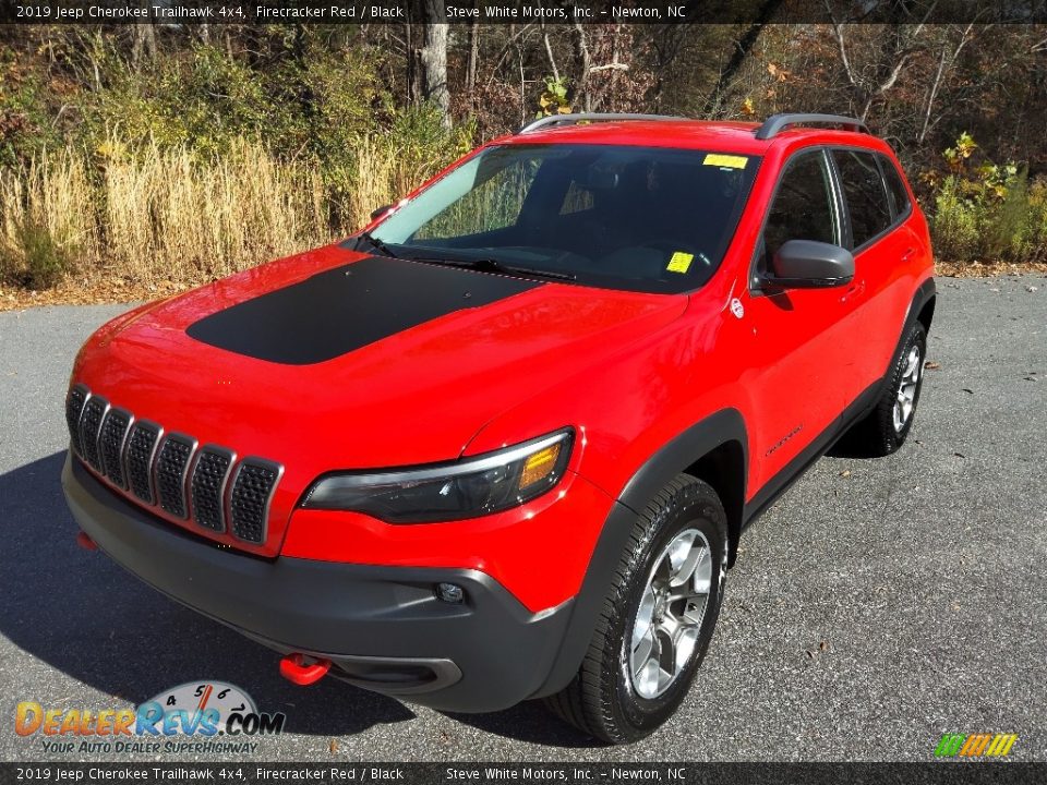 2019 Jeep Cherokee Trailhawk 4x4 Firecracker Red / Black Photo #2