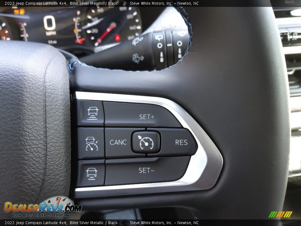 2022 Jeep Compass Latitude 4x4 Steering Wheel Photo #18