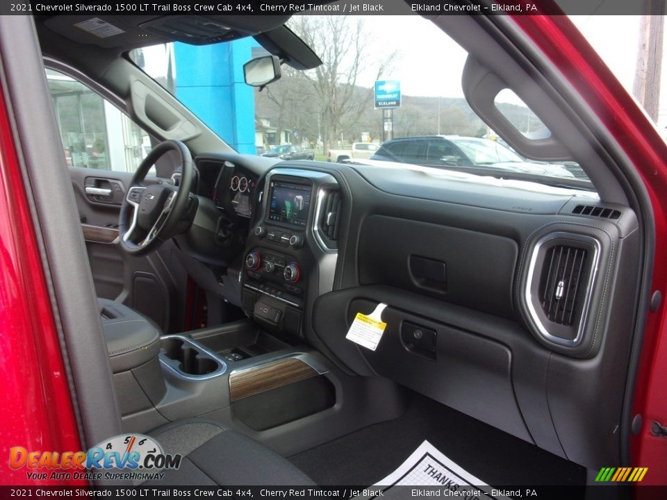2021 Chevrolet Silverado 1500 LT Trail Boss Crew Cab 4x4 Cherry Red Tintcoat / Jet Black Photo #18