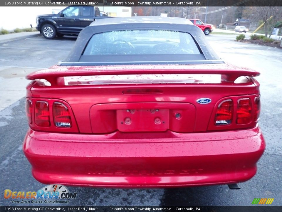 1998 Ford Mustang GT Convertible Laser Red / Black Photo #3