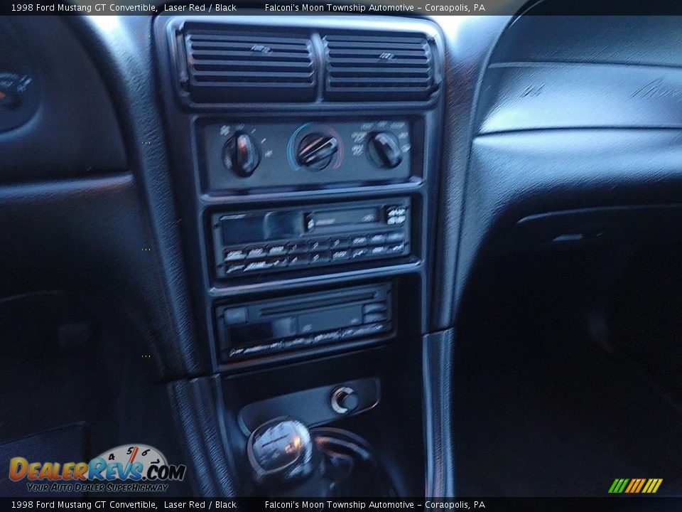 1998 Ford Mustang GT Convertible Laser Red / Black Photo #20