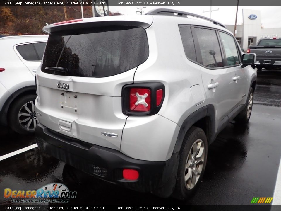 2018 Jeep Renegade Latitude 4x4 Glacier Metallic / Black Photo #2