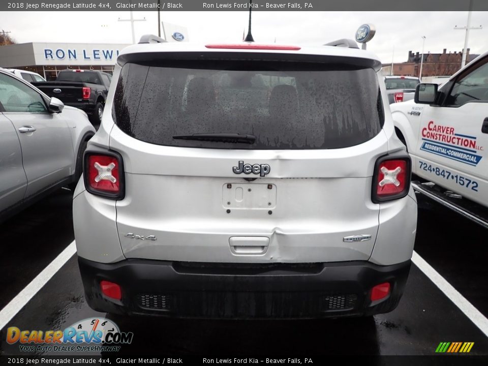 2018 Jeep Renegade Latitude 4x4 Glacier Metallic / Black Photo #3