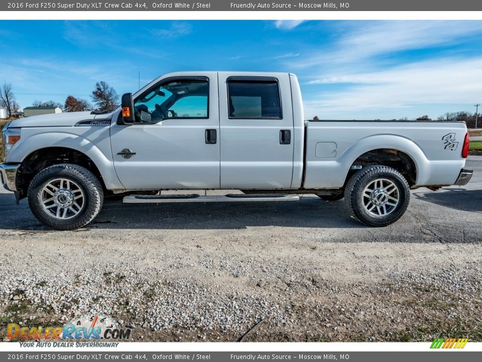 2016 Ford F250 Super Duty XLT Crew Cab 4x4 Oxford White / Steel Photo #7