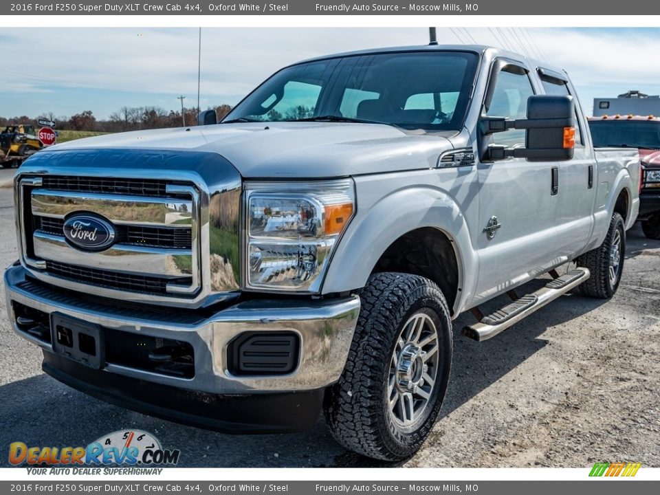 2016 Ford F250 Super Duty XLT Crew Cab 4x4 Oxford White / Steel Photo #8