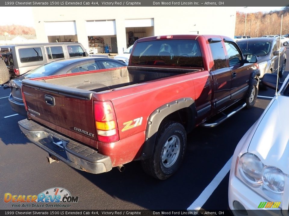 1999 Chevrolet Silverado 1500 LS Extended Cab 4x4 Victory Red / Graphite Photo #10