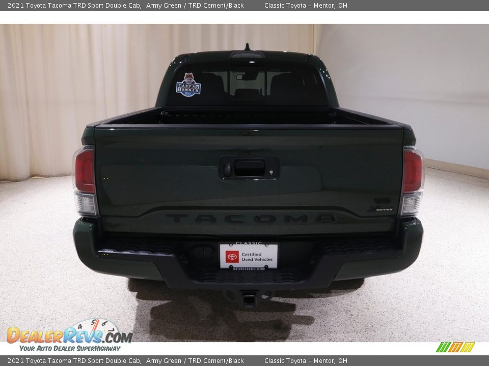 2021 Toyota Tacoma TRD Sport Double Cab Army Green / TRD Cement/Black Photo #17