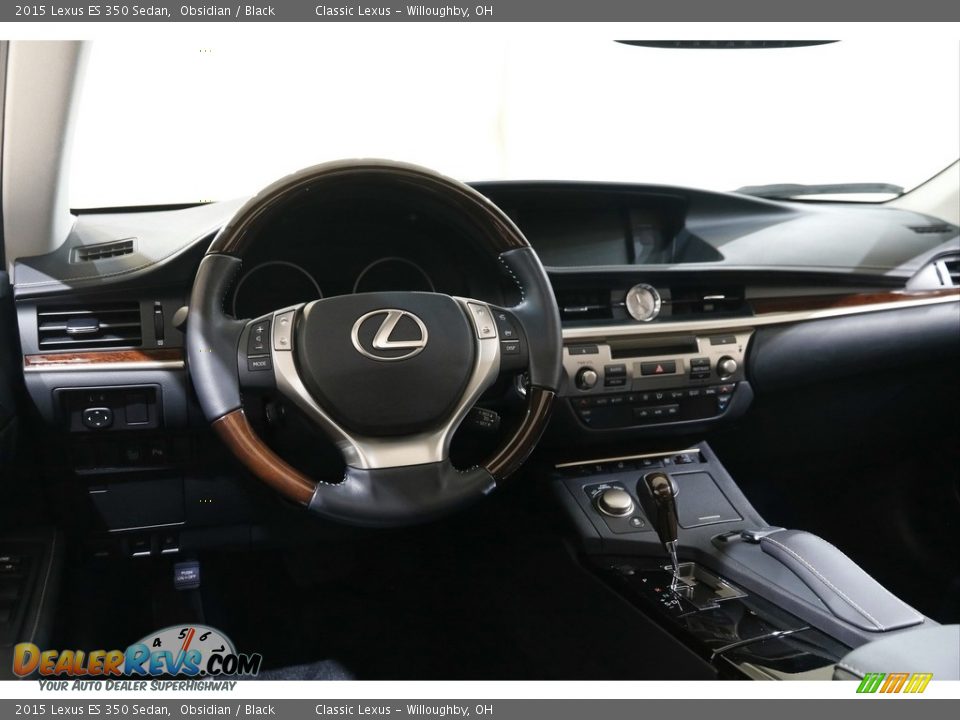 Dashboard of 2015 Lexus ES 350 Sedan Photo #6