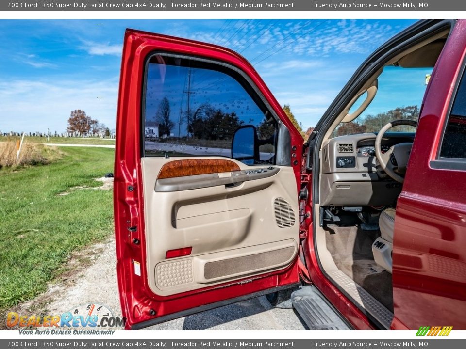 Door Panel of 2003 Ford F350 Super Duty Lariat Crew Cab 4x4 Dually Photo #21