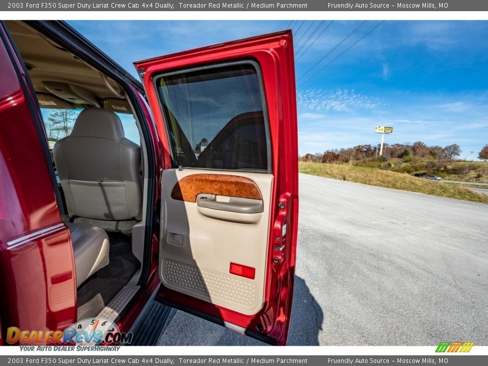 Door Panel of 2003 Ford F350 Super Duty Lariat Crew Cab 4x4 Dually Photo #26