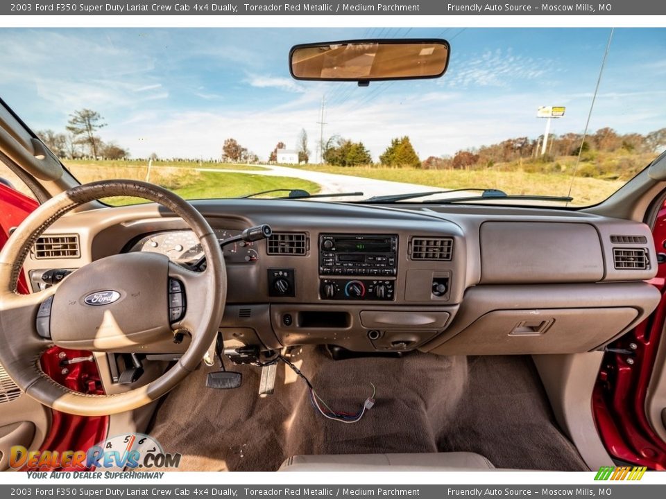 Dashboard of 2003 Ford F350 Super Duty Lariat Crew Cab 4x4 Dually Photo #31