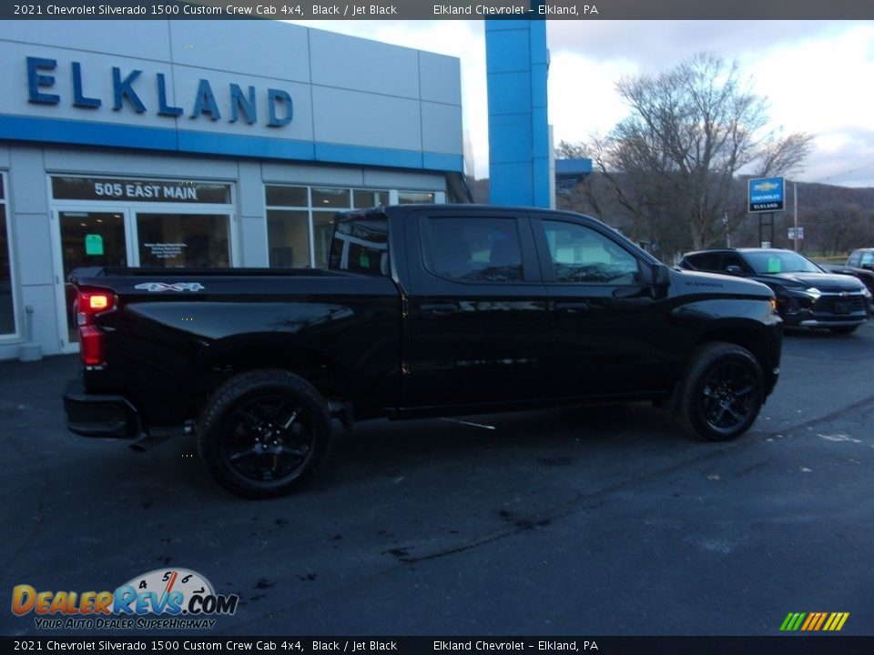 2021 Chevrolet Silverado 1500 Custom Crew Cab 4x4 Black / Jet Black Photo #2