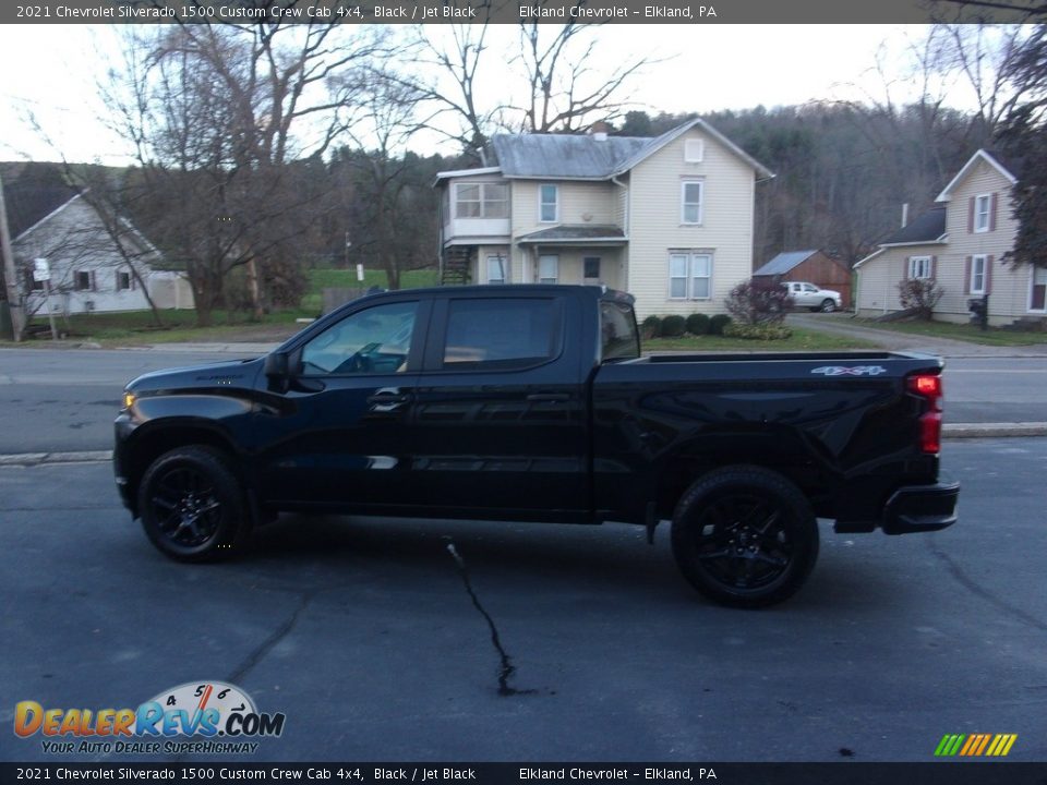 2021 Chevrolet Silverado 1500 Custom Crew Cab 4x4 Black / Jet Black Photo #6