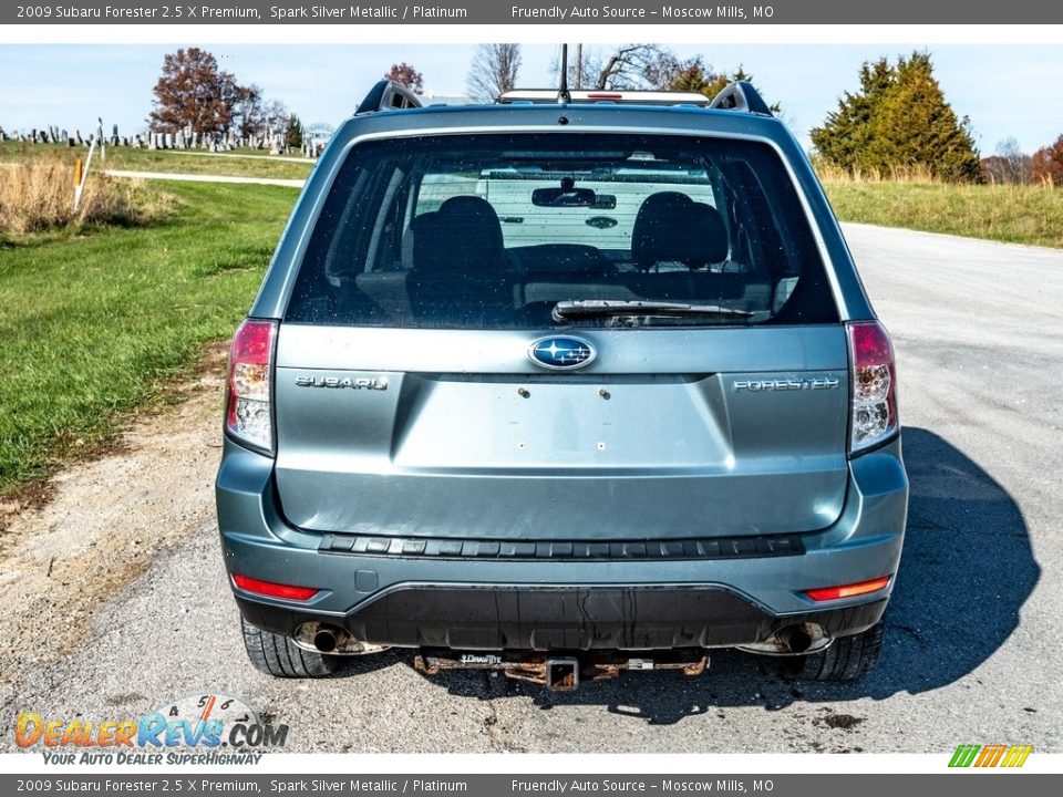 2009 Subaru Forester 2.5 X Premium Spark Silver Metallic / Platinum Photo #5