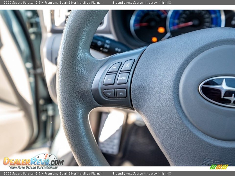 2009 Subaru Forester 2.5 X Premium Spark Silver Metallic / Platinum Photo #34