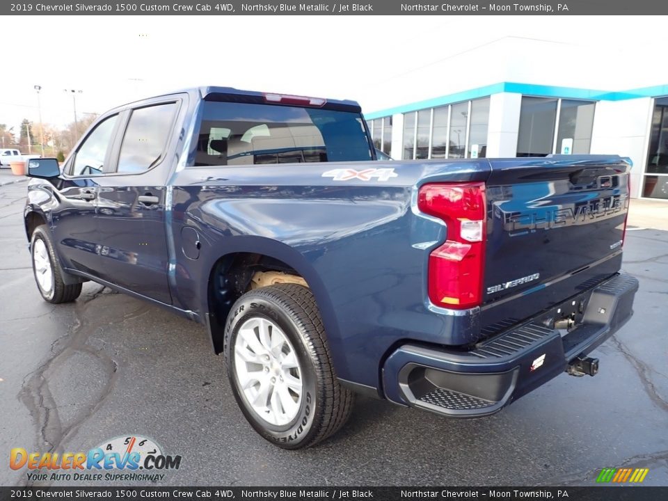 2019 Chevrolet Silverado 1500 Custom Crew Cab 4WD Northsky Blue Metallic / Jet Black Photo #4