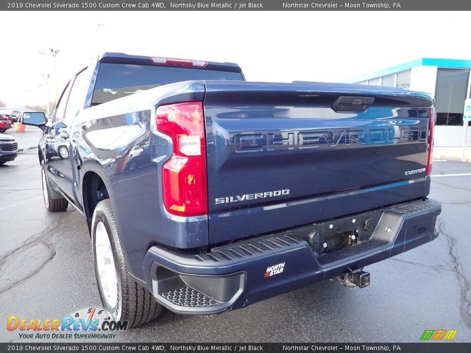 2019 Chevrolet Silverado 1500 Custom Crew Cab 4WD Northsky Blue Metallic / Jet Black Photo #5