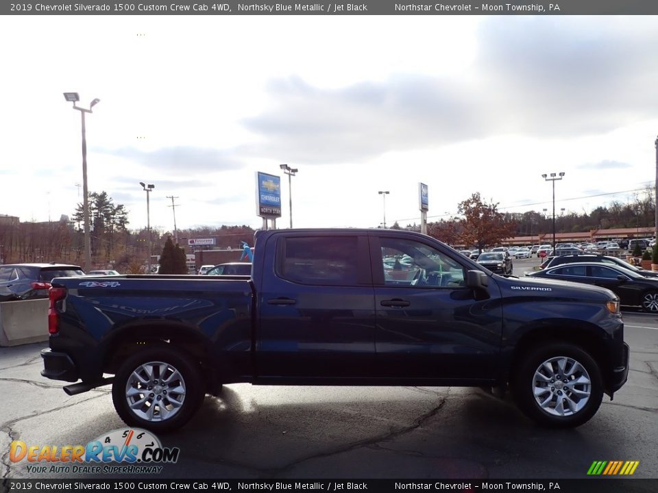 2019 Chevrolet Silverado 1500 Custom Crew Cab 4WD Northsky Blue Metallic / Jet Black Photo #9