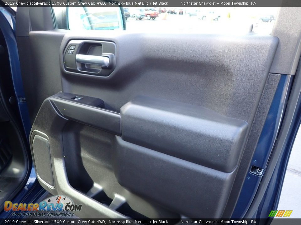2019 Chevrolet Silverado 1500 Custom Crew Cab 4WD Northsky Blue Metallic / Jet Black Photo #16
