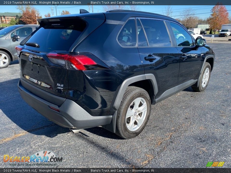 2019 Toyota RAV4 XLE Midnight Black Metallic / Black Photo #6