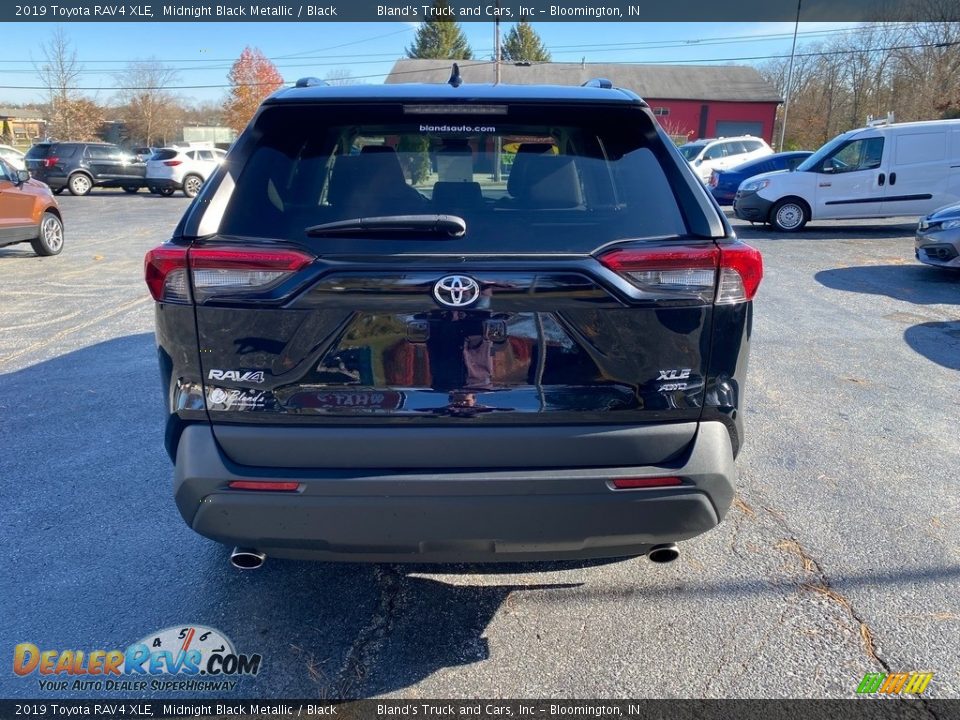 2019 Toyota RAV4 XLE Midnight Black Metallic / Black Photo #7