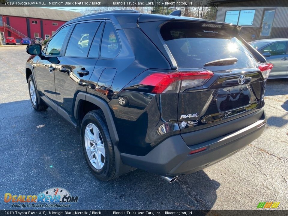 2019 Toyota RAV4 XLE Midnight Black Metallic / Black Photo #8