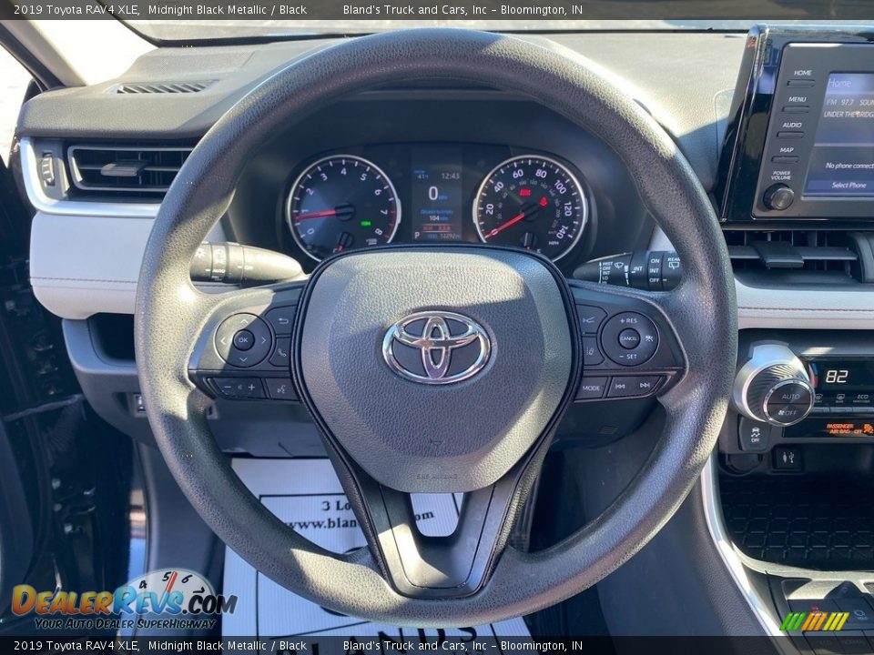 2019 Toyota RAV4 XLE Midnight Black Metallic / Black Photo #15