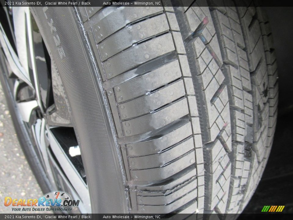 2021 Kia Sorento EX Glacial White Pearl / Black Photo #9