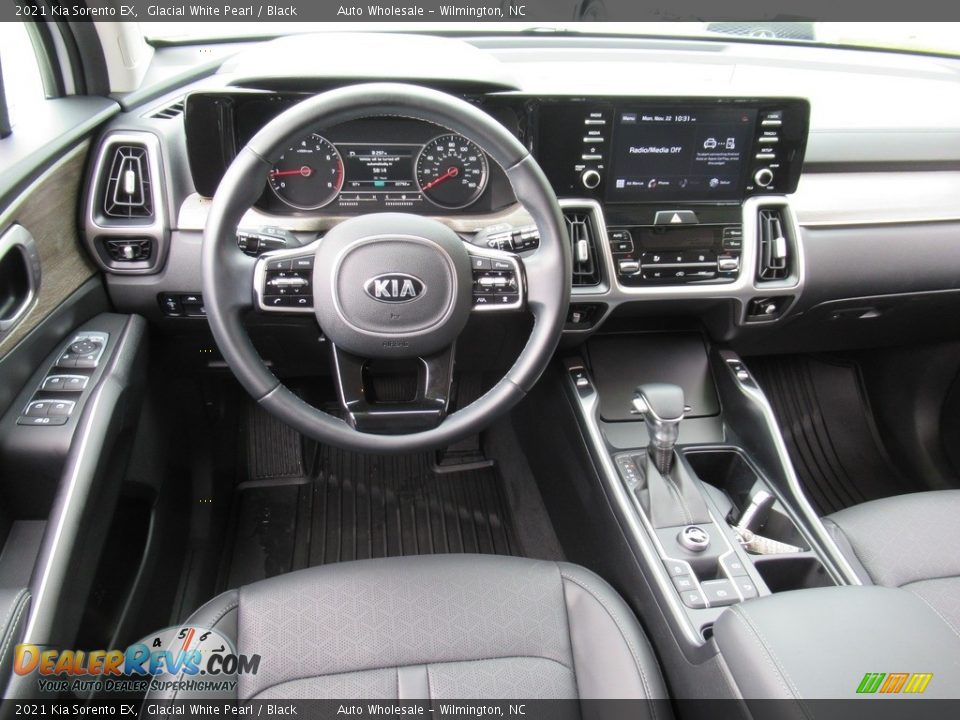 2021 Kia Sorento EX Glacial White Pearl / Black Photo #15