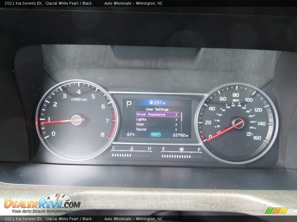 2021 Kia Sorento EX Glacial White Pearl / Black Photo #16