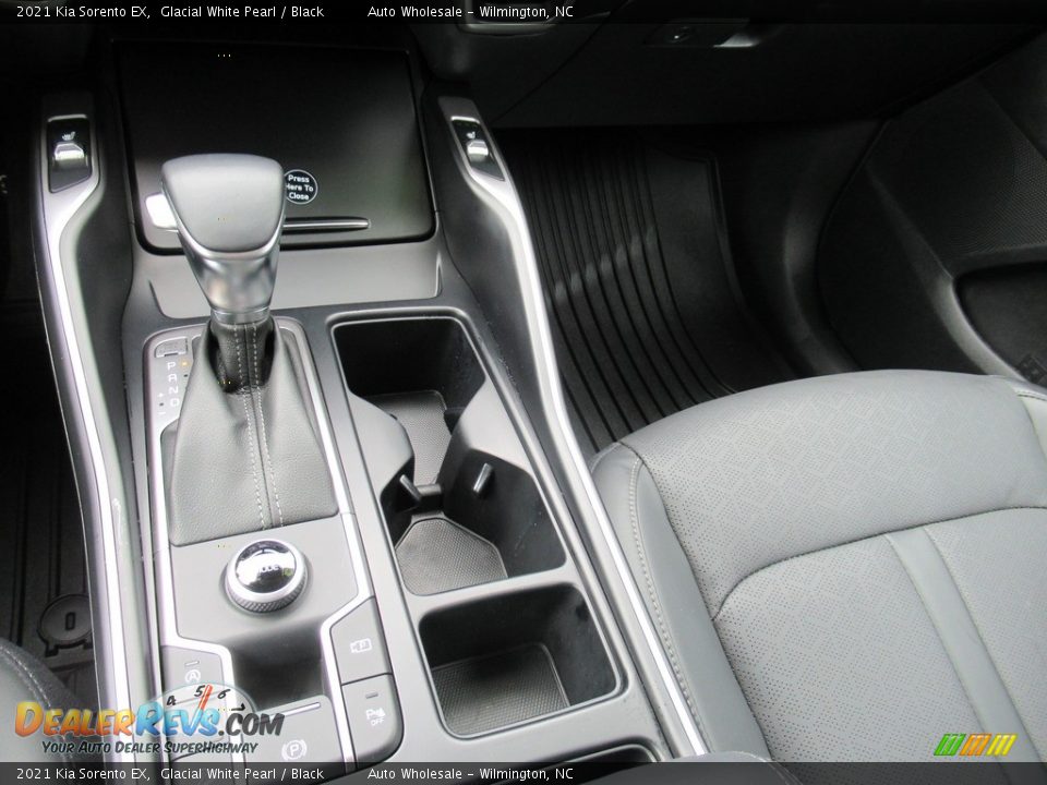 2021 Kia Sorento EX Glacial White Pearl / Black Photo #19