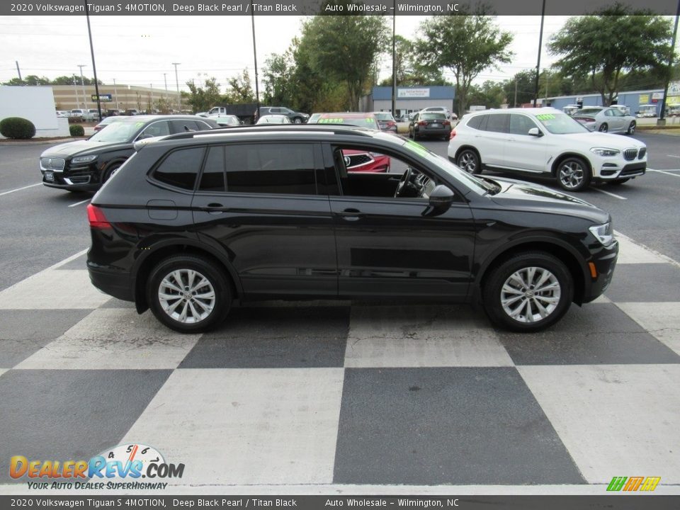 2020 Volkswagen Tiguan S 4MOTION Deep Black Pearl / Titan Black Photo #3